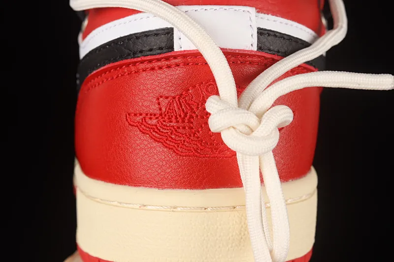 All categories Air Jordan Jordan series basketball shoes Air Jordan 1 Low Air Jordan 1 Low AJ1 Joe 1 customized version white and red Chicago deconstruction sports culture basketball shoes 553560-118